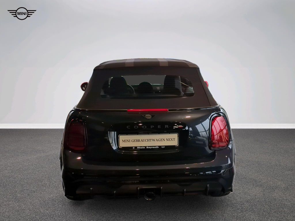 MINI John Cooper Works Cabrio 2024