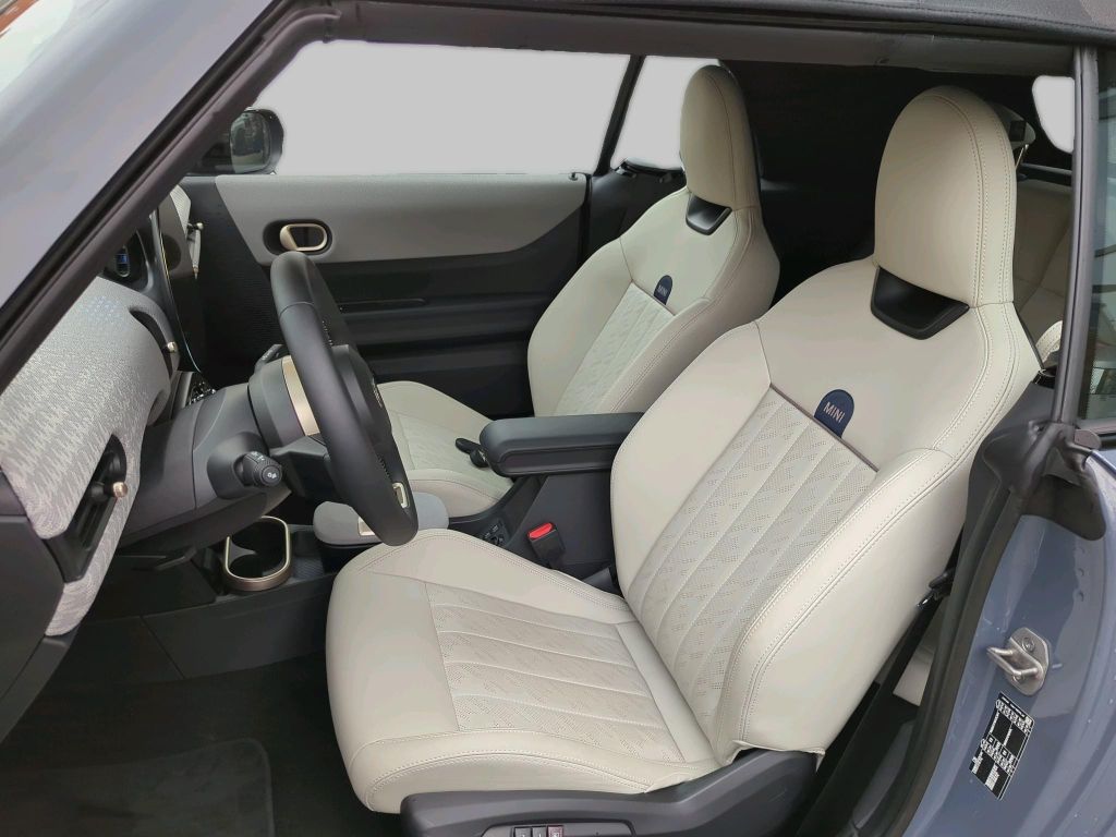 MINI Cooper S Cabrio 2024