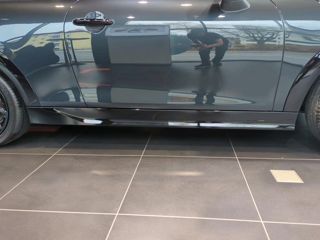 MINI John Cooper Works Cabrio 2024