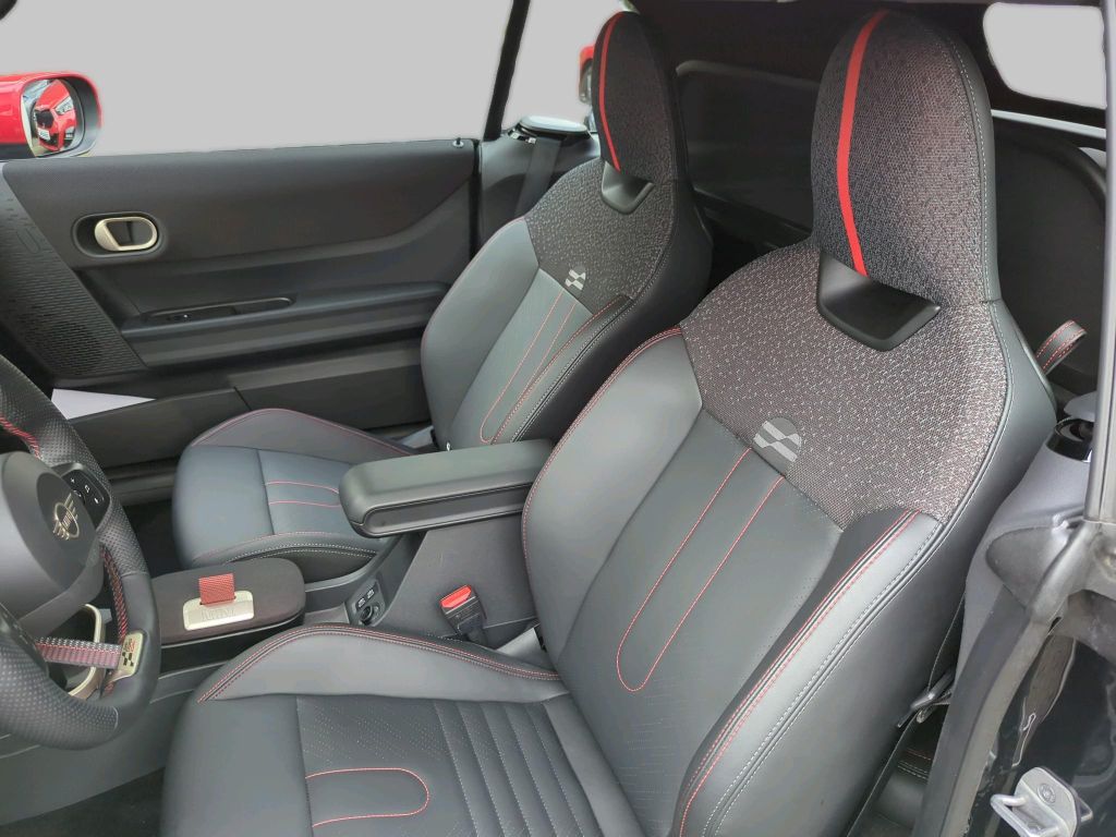 MINI John Cooper Works Cabrio 2024