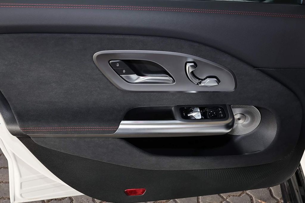 Mercedes-Benz CLA 250 2025
