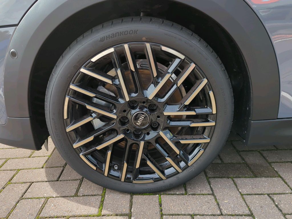 MINI Cooper S Cabrio 2024