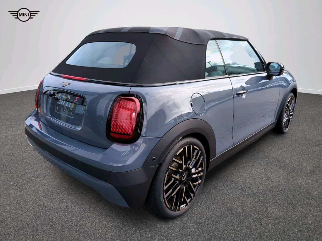MINI Cooper S Cabrio 2024