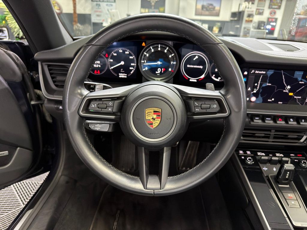 Porsche 992 2021