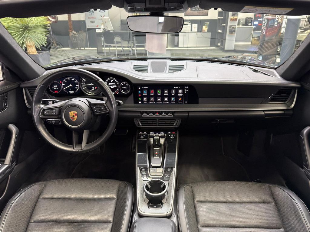 Porsche 992 2021