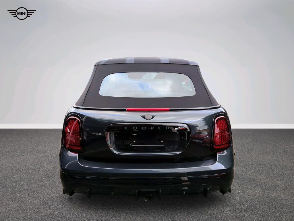 MINI John Cooper Works Cabrio 2024