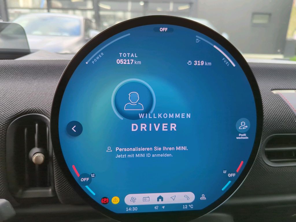 MINI John Cooper Works Cabrio 2024