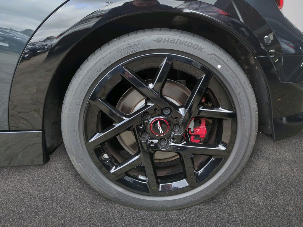 MINI John Cooper Works Cabrio 2024