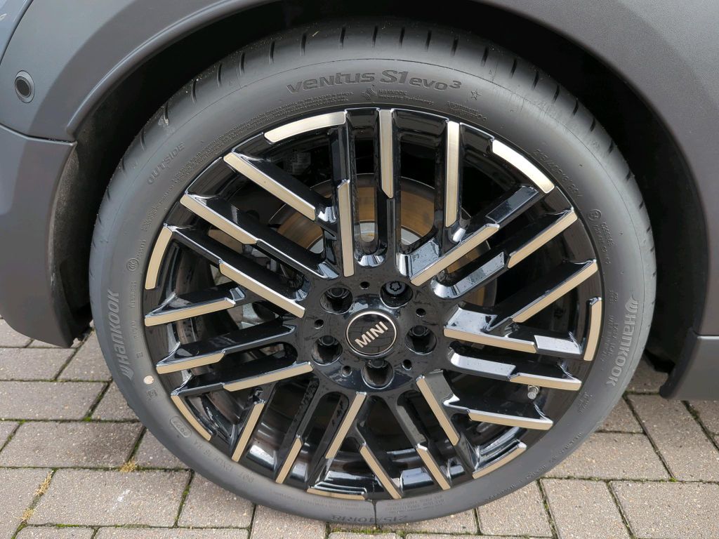 MINI Cooper S Cabrio 2024