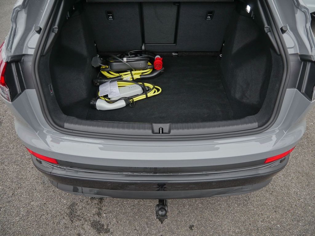 Audi Q4 e-tron 2025