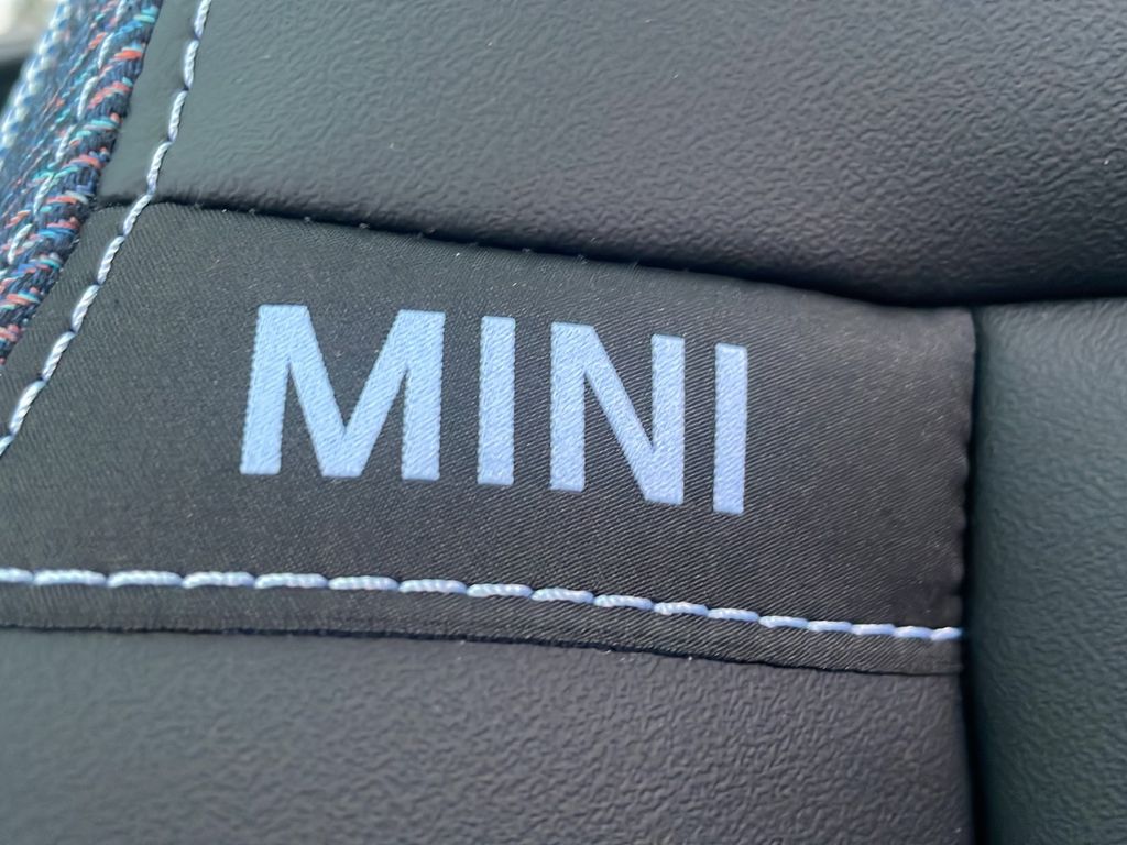 MINI Cooper SE 2024