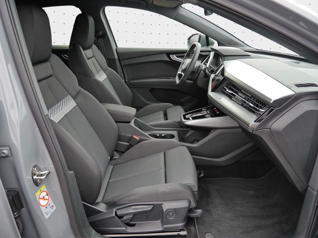 Audi Q4 e-tron 2025