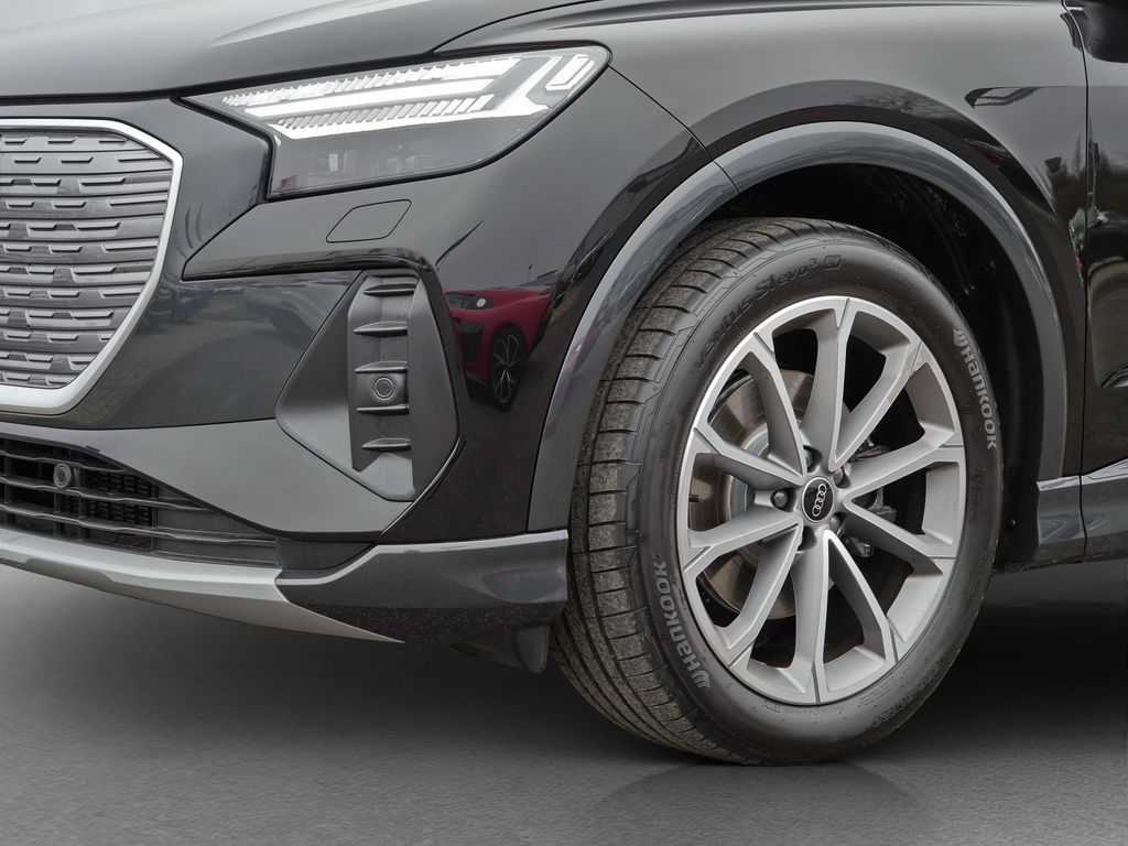 Audi Q4 e-tron 2025
