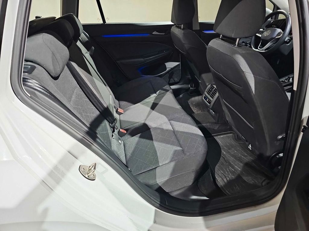 Volkswagen Golf 2023