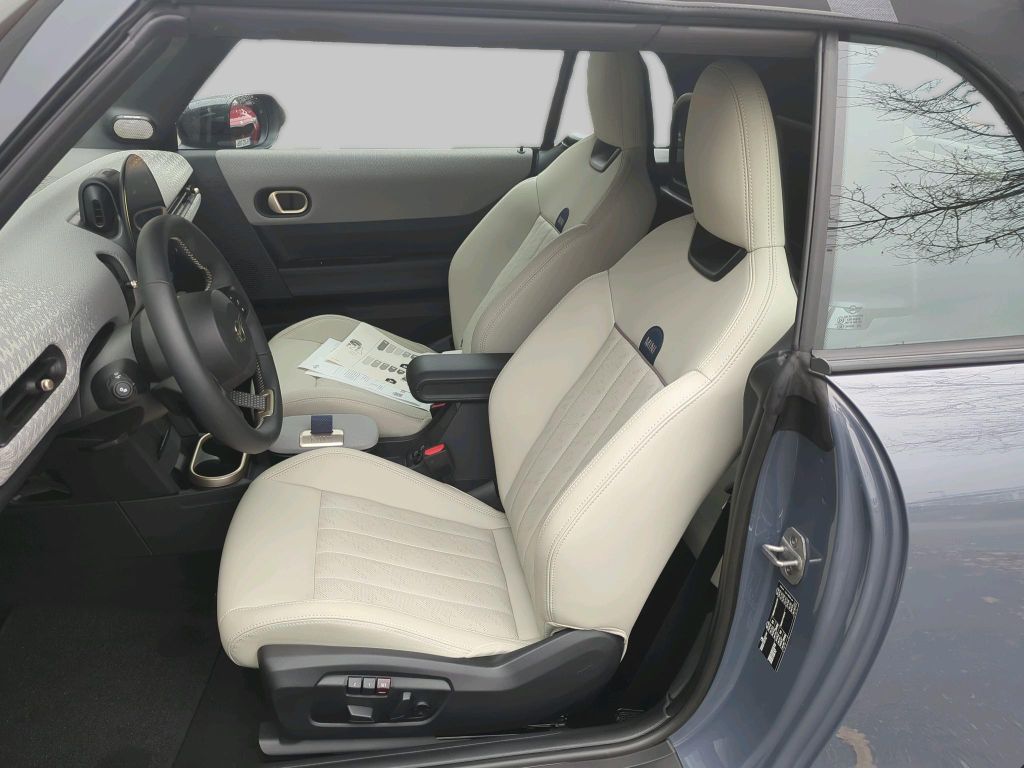 MINI Cooper S Cabrio 2024