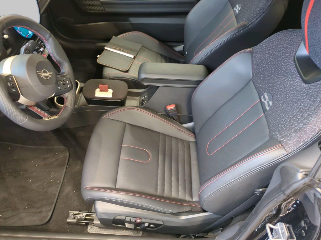 MINI John Cooper Works Cabrio 2024