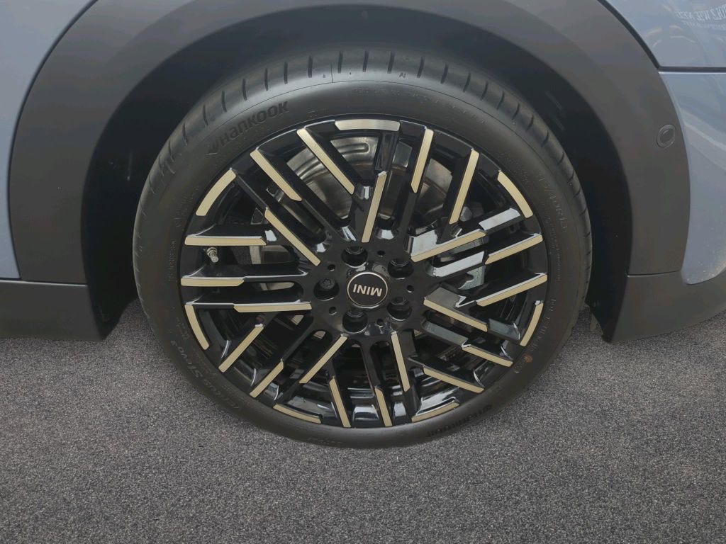 MINI Cooper S Cabrio 2024