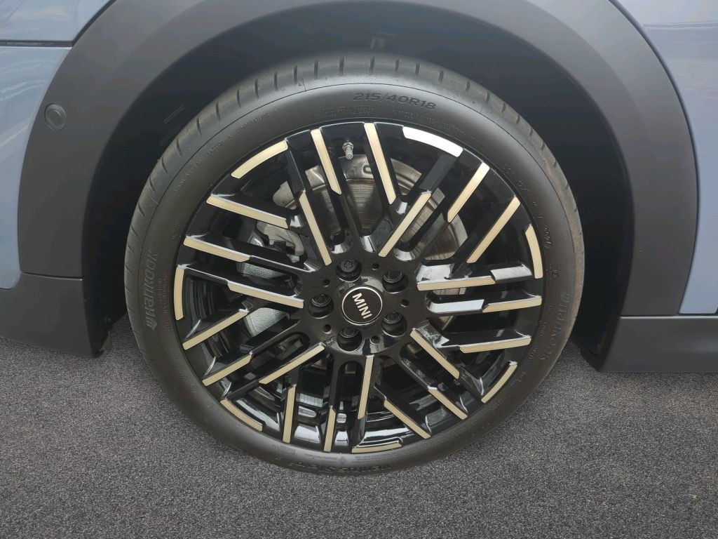 MINI Cooper S Cabrio 2024