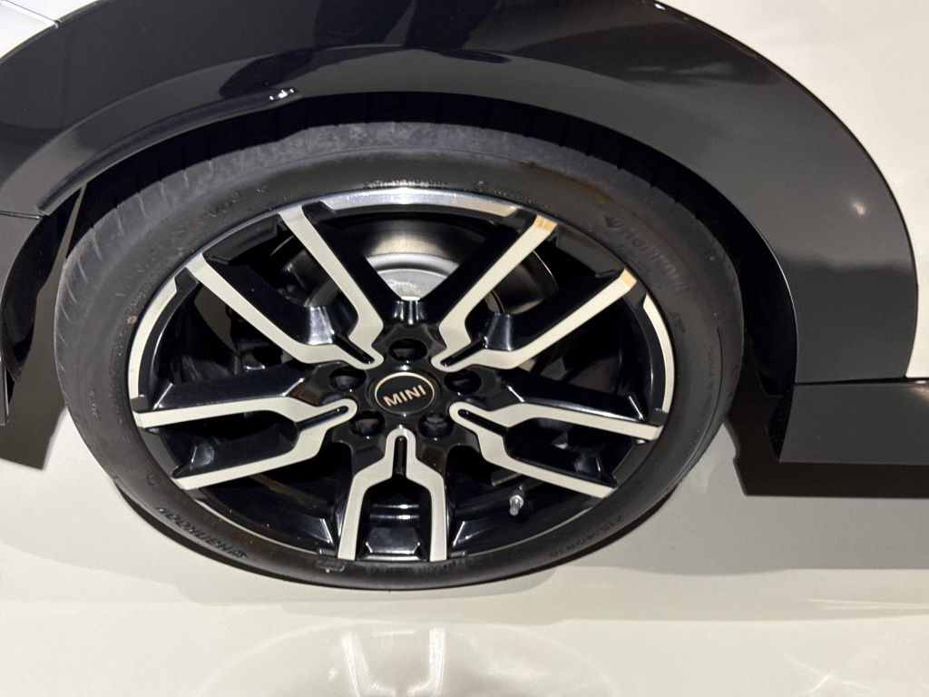 MINI Cooper S Cabrio 2024