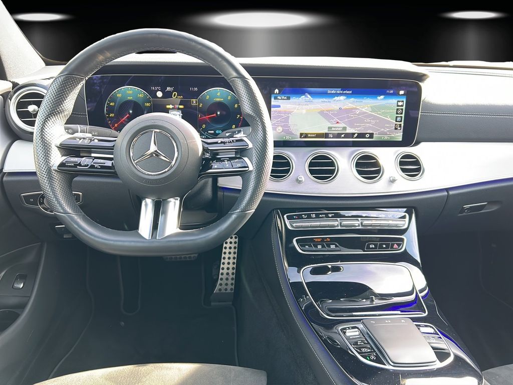 Mercedes-Benz E 300 2021