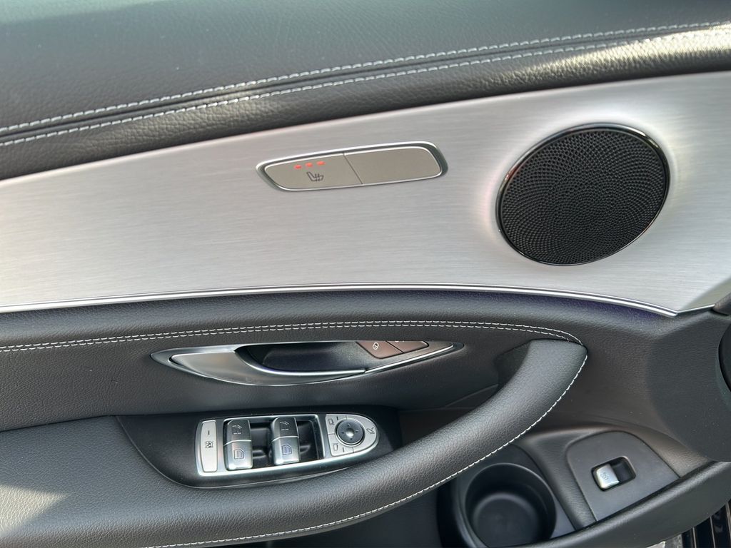 Mercedes-Benz E 300 2021