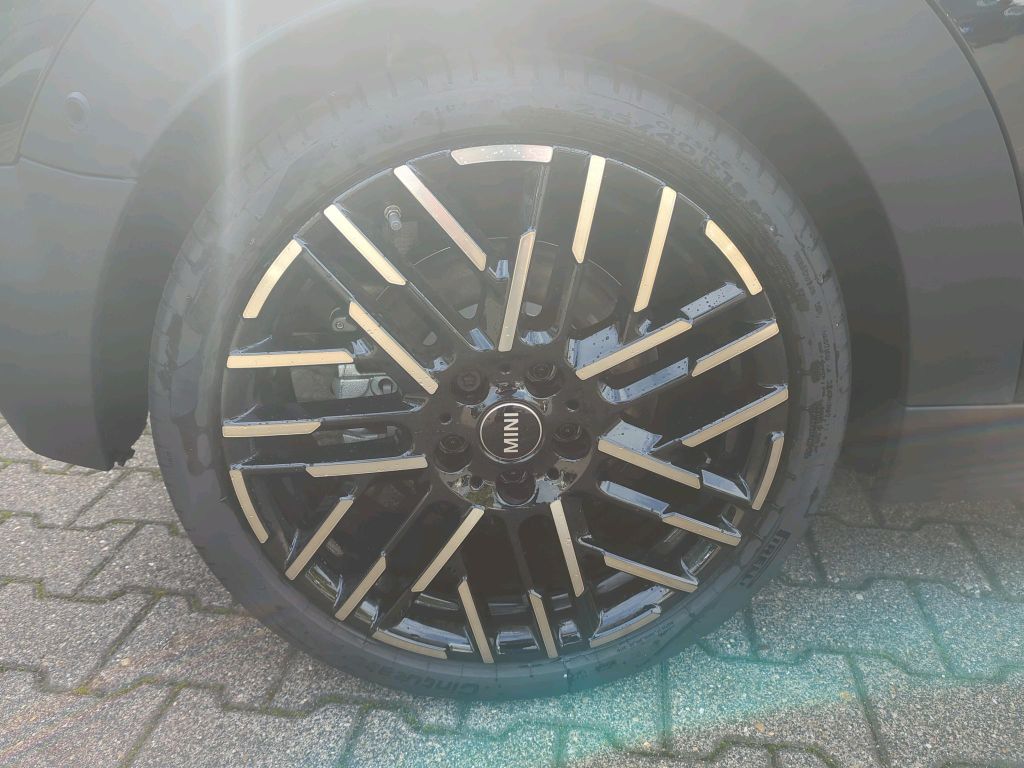 MINI Cooper Cabrio 2024