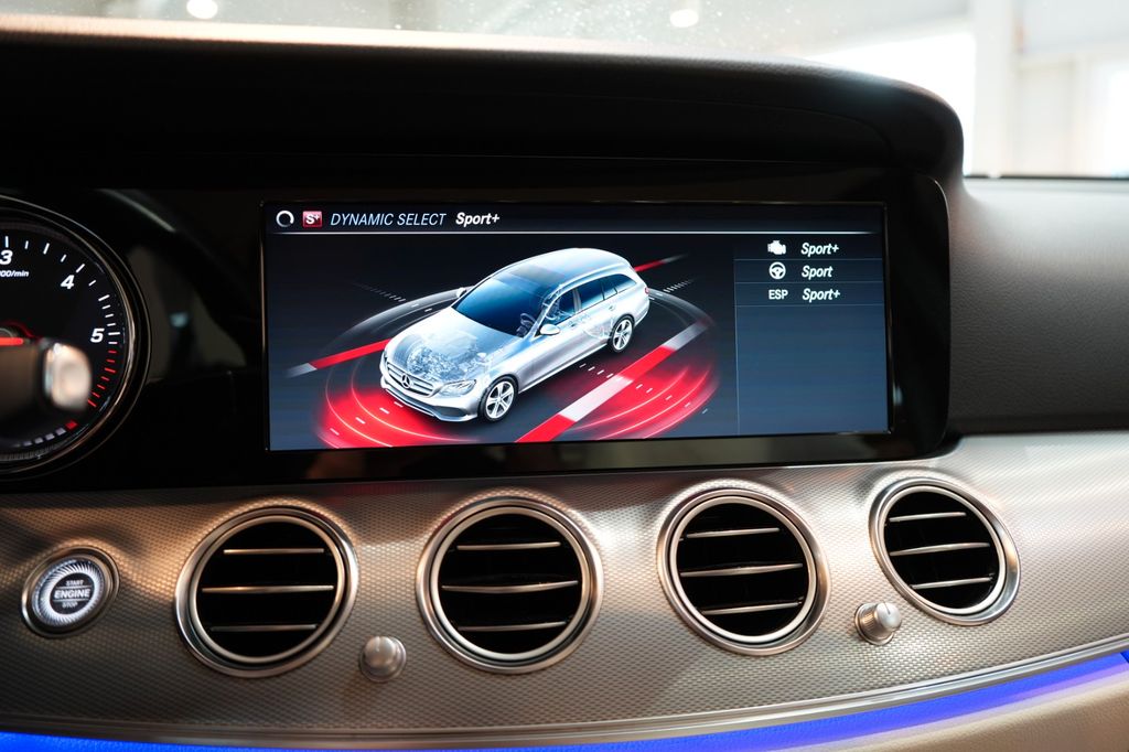 Mercedes-Benz E 220 2020