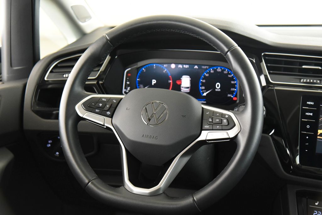 Volkswagen Touran 2024