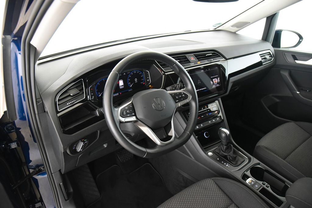 Volkswagen Touran 2024