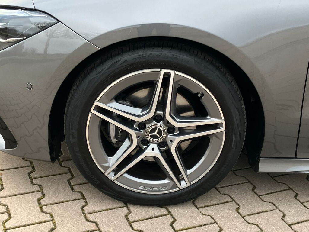 Mercedes-Benz CLA 180 2024