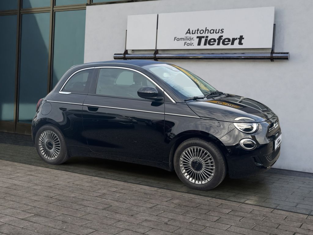 Fiat 500e 2023
