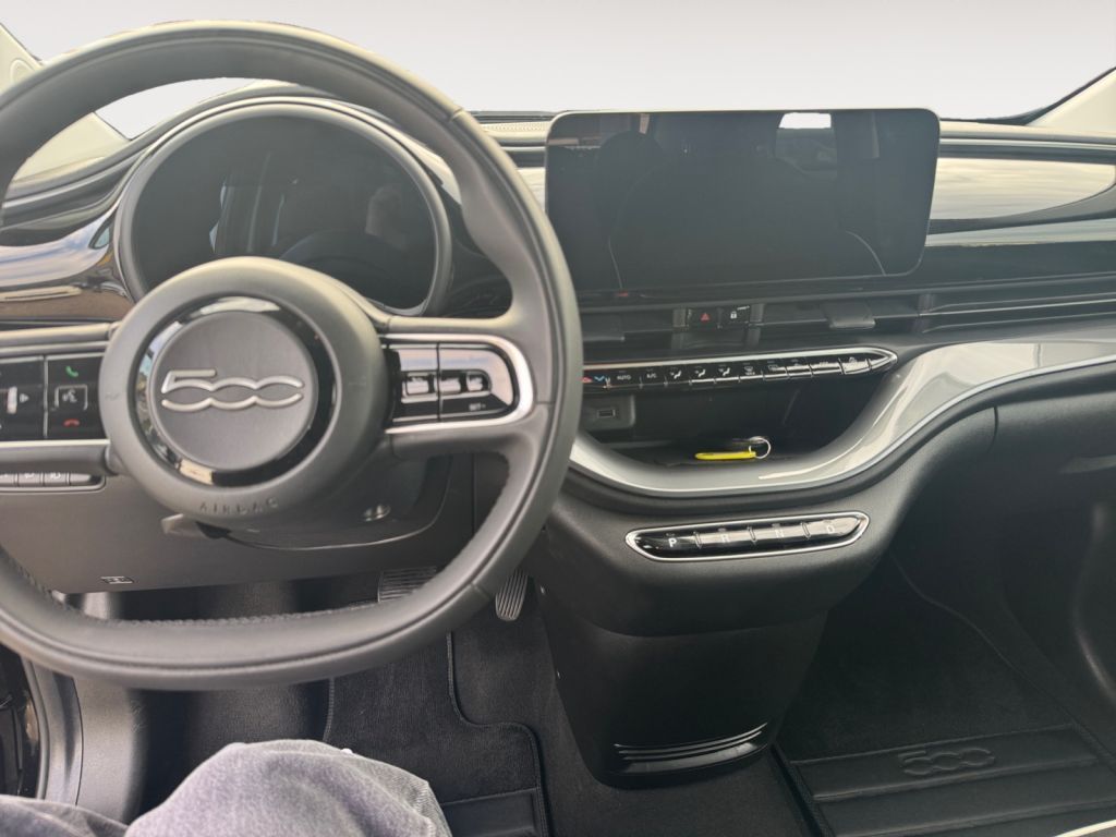 Fiat 500e 2023