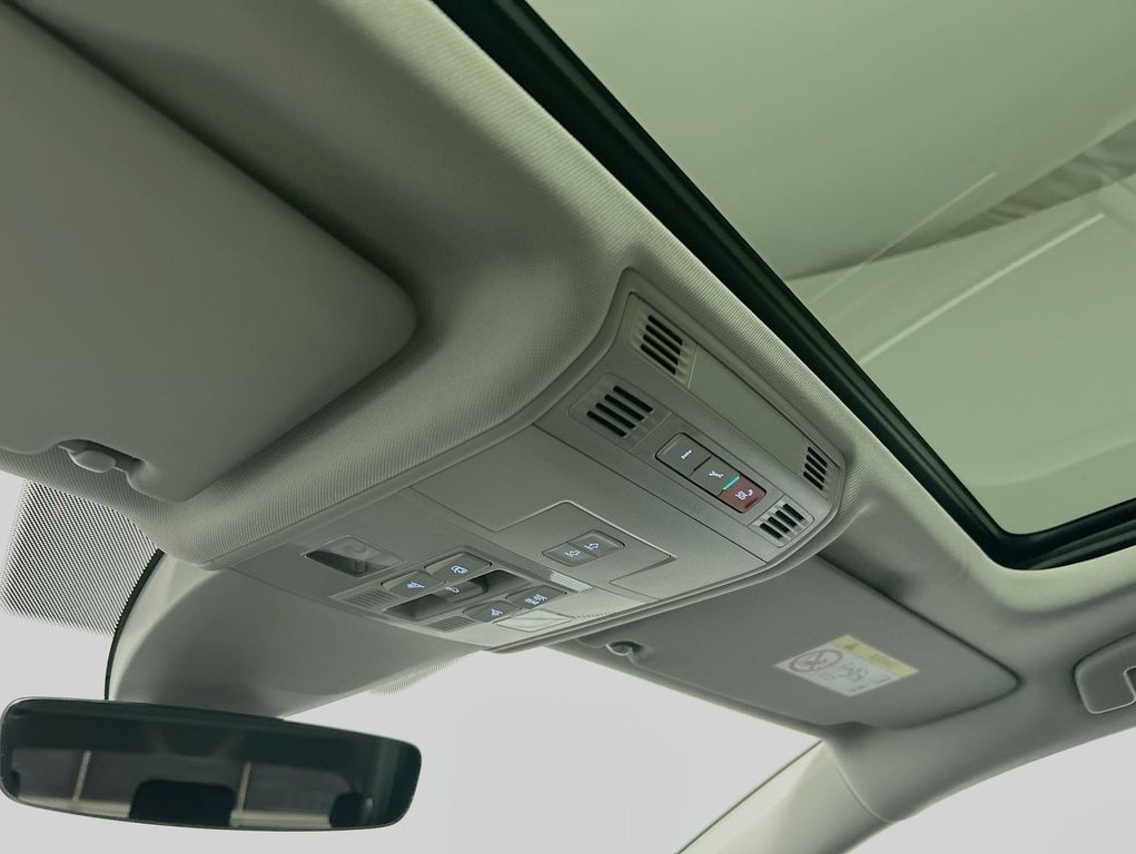 Volkswagen Touran 2023