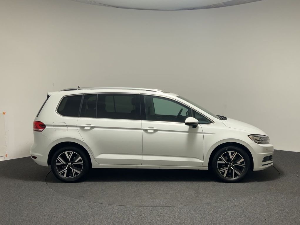 Volkswagen Touran 2023