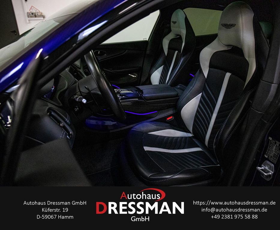 Aston Martin DBX 2022