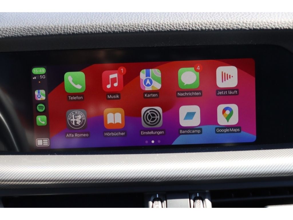 Alfa Romeo Stelvio 2025