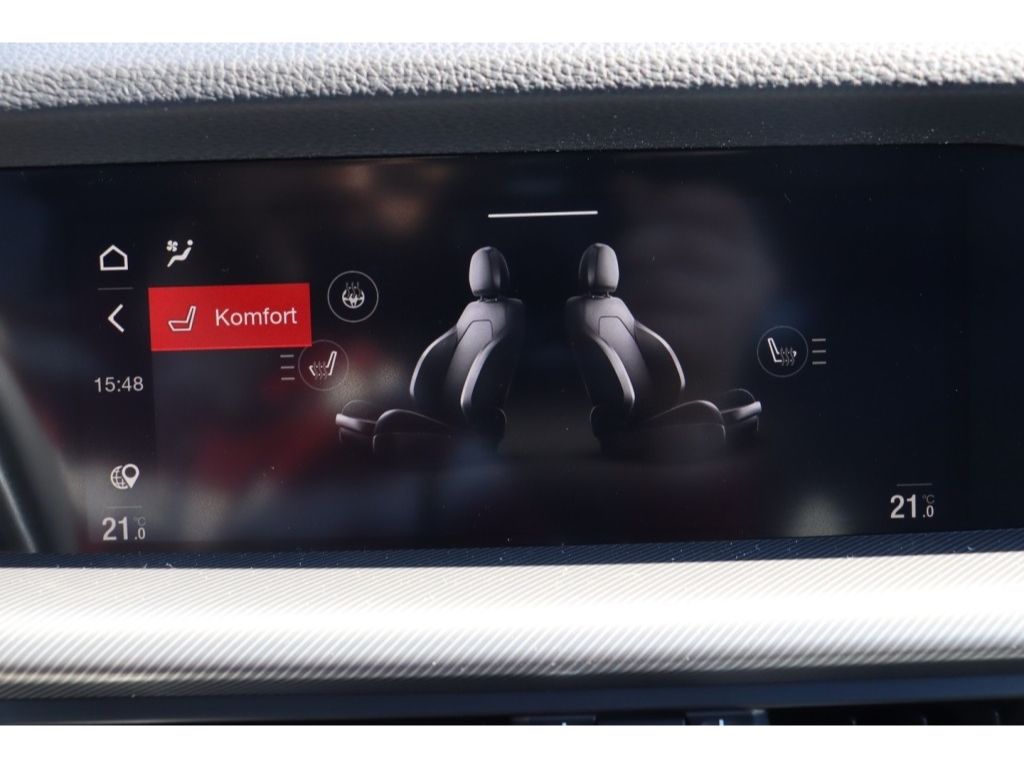 Alfa Romeo Stelvio 2025