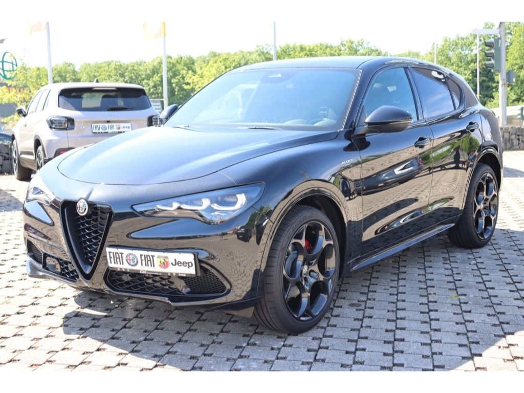 Alfa Romeo Stelvio 2025