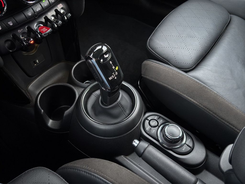 MINI Cooper Cabrio 2022