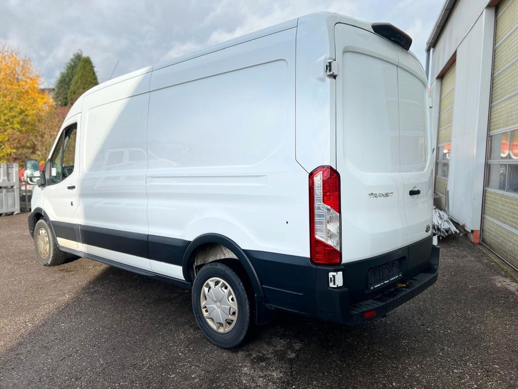 Ford Transit 2022