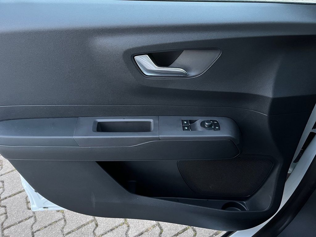 Ford Transit Courier 2025