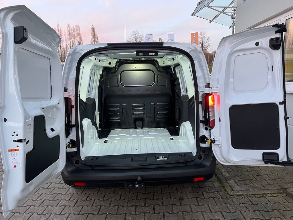 Ford Transit Courier 2025