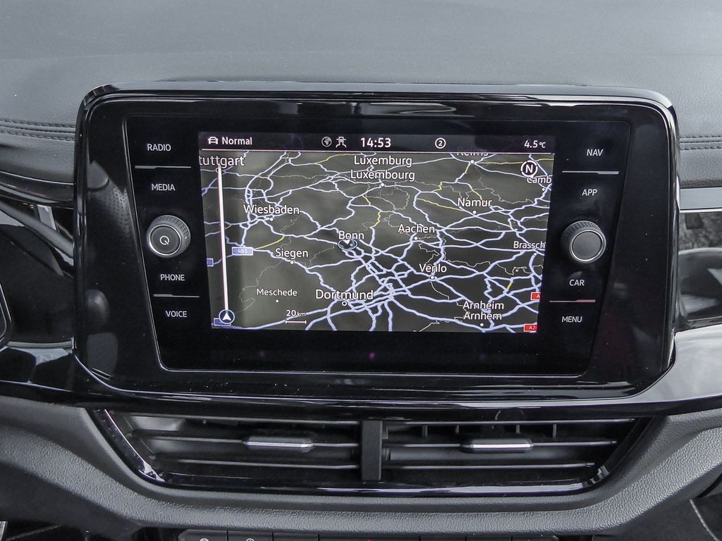 Volkswagen T-Roc 2023