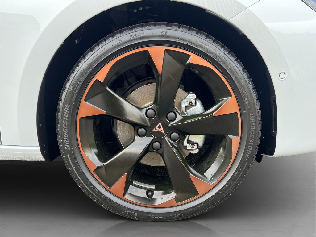 Cupra Leon 2025