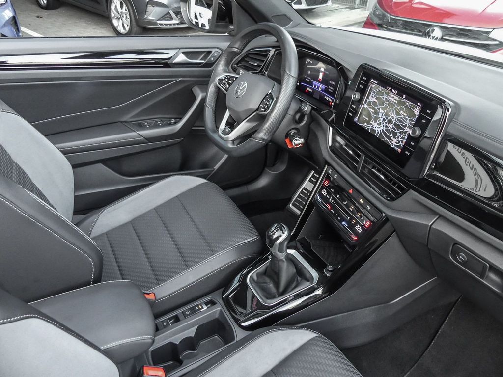 Volkswagen T-Roc 2023