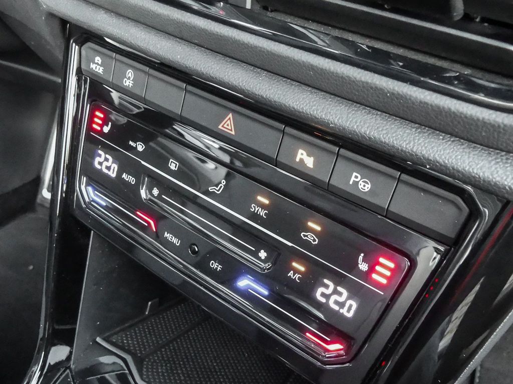 Volkswagen T-Roc 2023