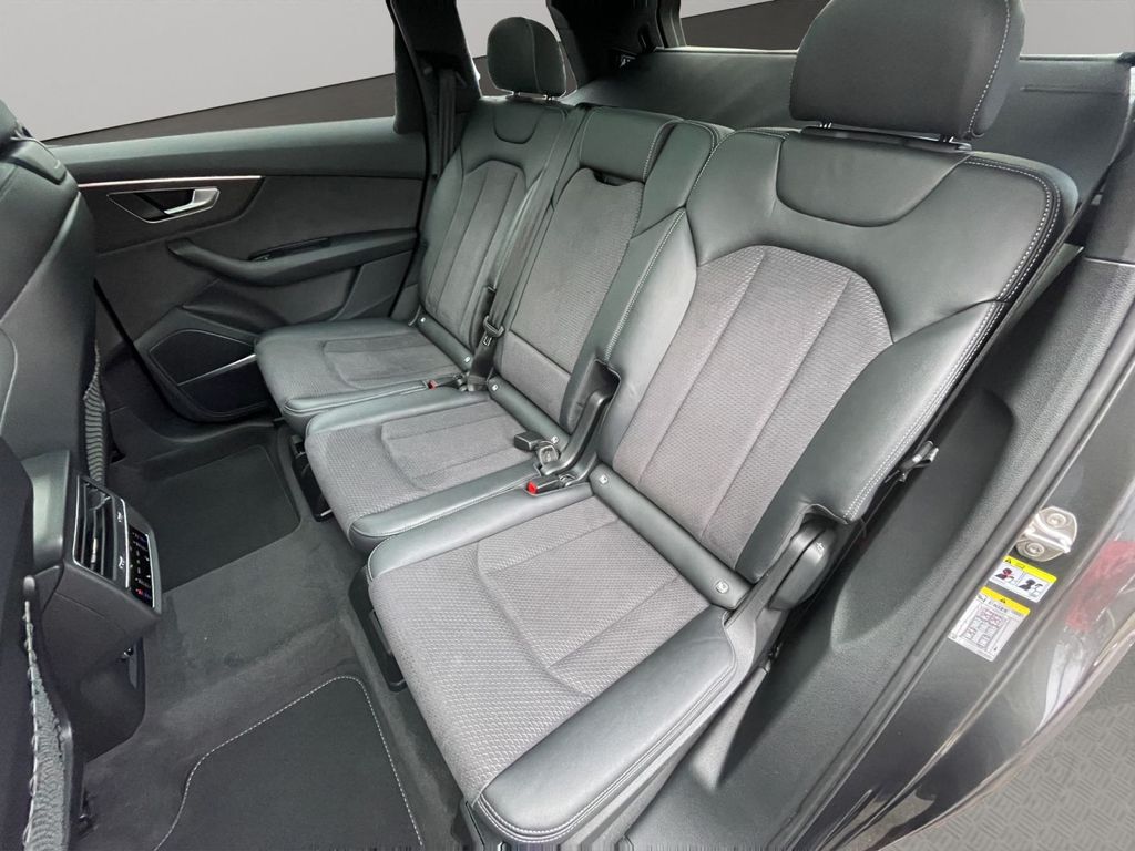 Audi SQ7 2022