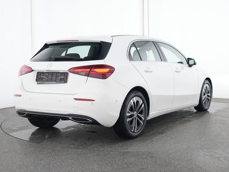 Mercedes-Benz A 200 2024