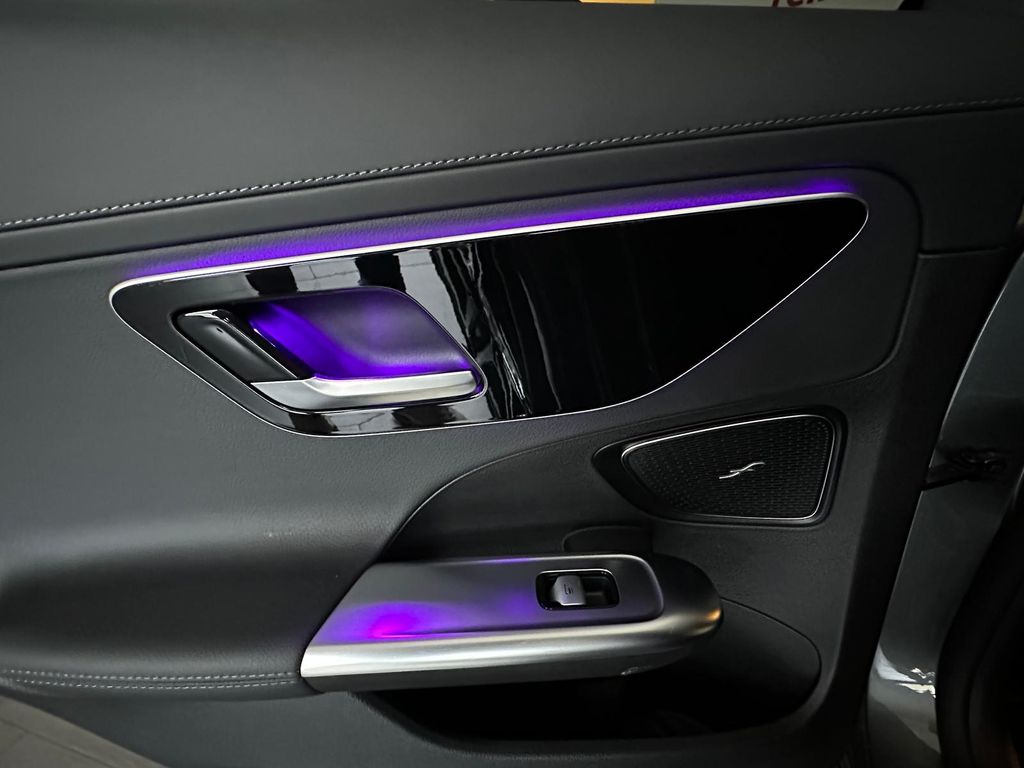 Mercedes-Benz C 300 2023