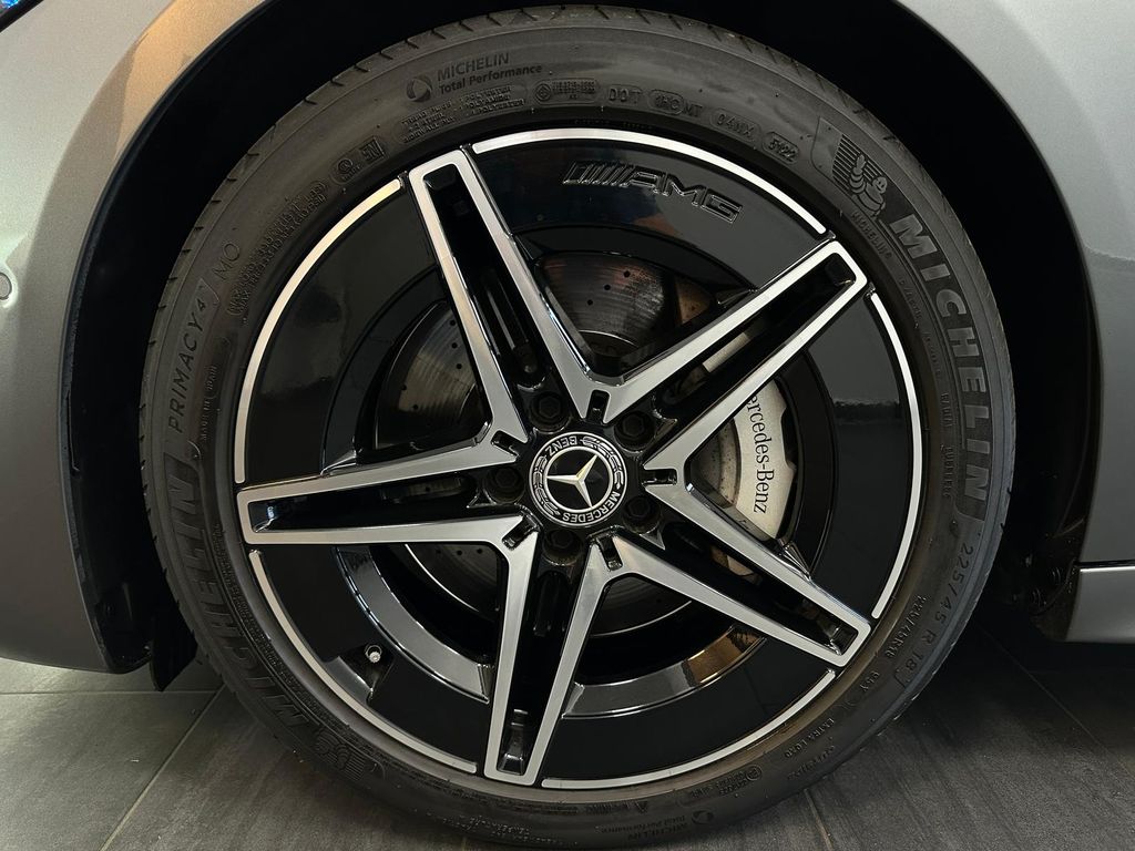 Mercedes-Benz C 300 2023